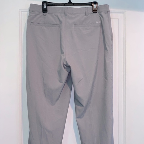 Izod Golf pants size 34x32 in grey color - Picture 6 of 10